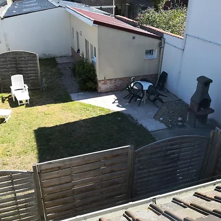 A Pied - 2 Pers - 2 Independants B Et C * Berck