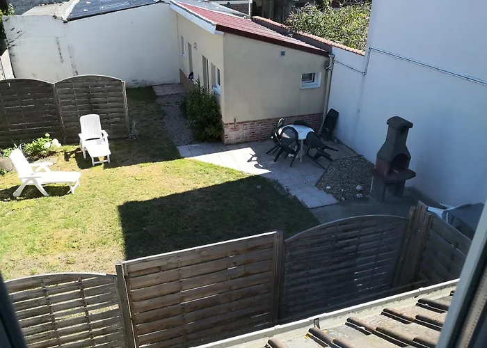 A Pied - 2 Pers - 2 Independants B Et C * Berck